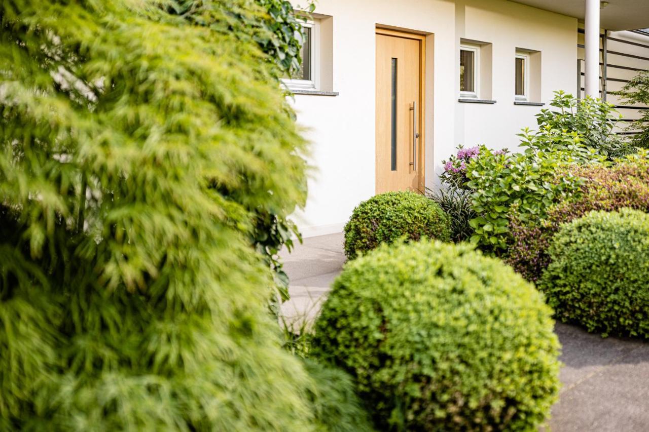 Garden Residence Lana Eksteriør billede